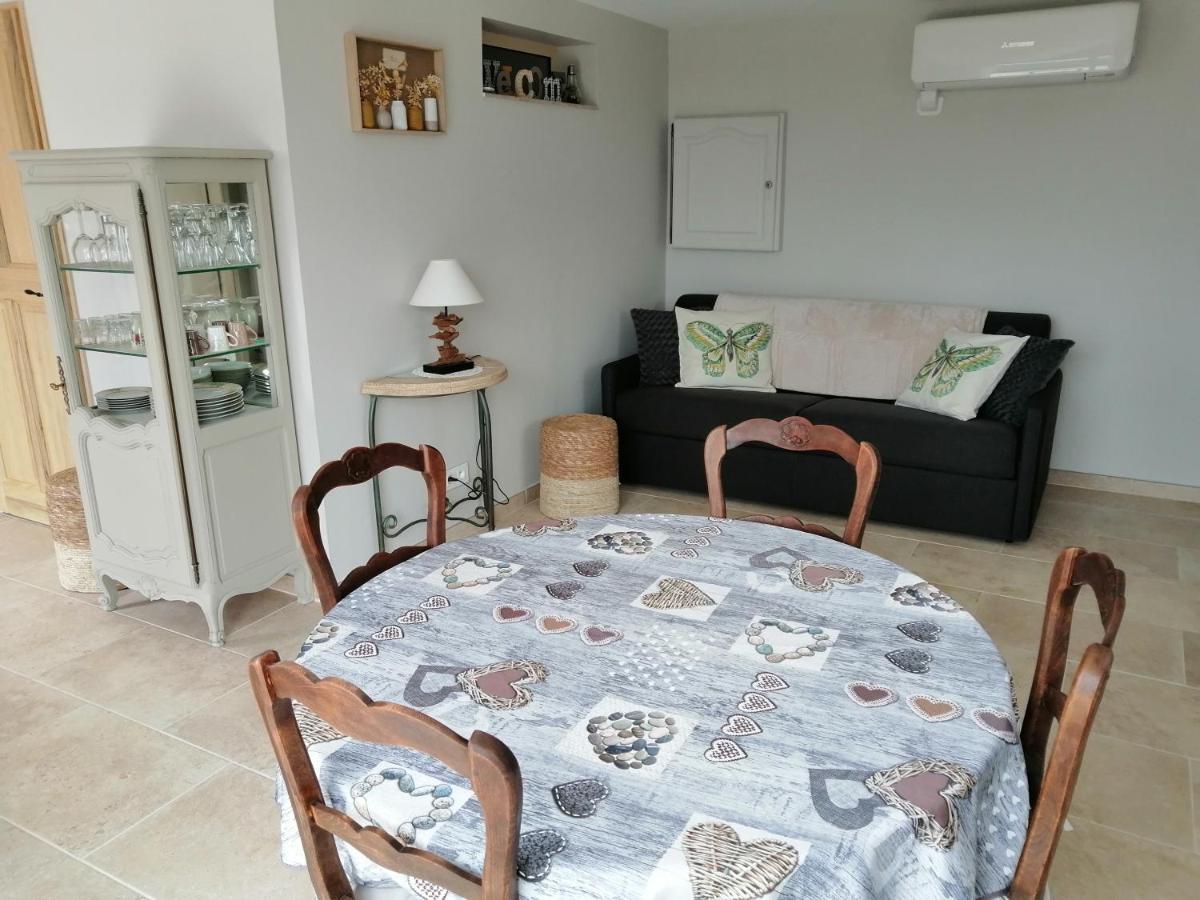 Gites Lou Limbert Valensole Extérieur photo